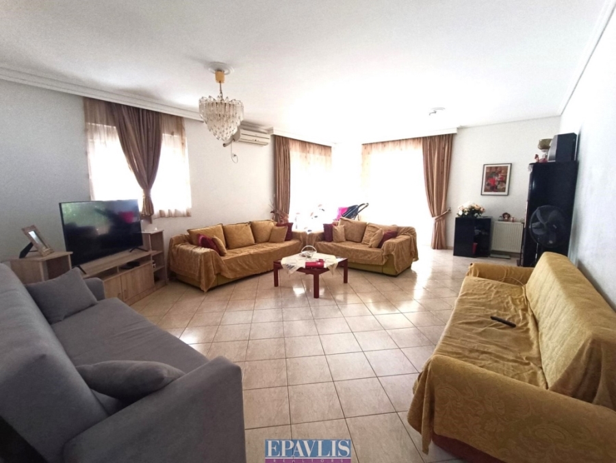1717497, (For Sale) Residential Apartment || Athens South/Kallithea - 122 Sq.m, 2 Bedrooms, 380.000€