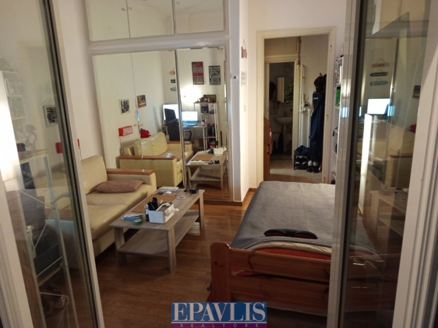 1769474, (For Sale) Residential Apartment || Athens South/Nea Smyrni - 25 Sq.m, 1 Bedrooms, 55.000€