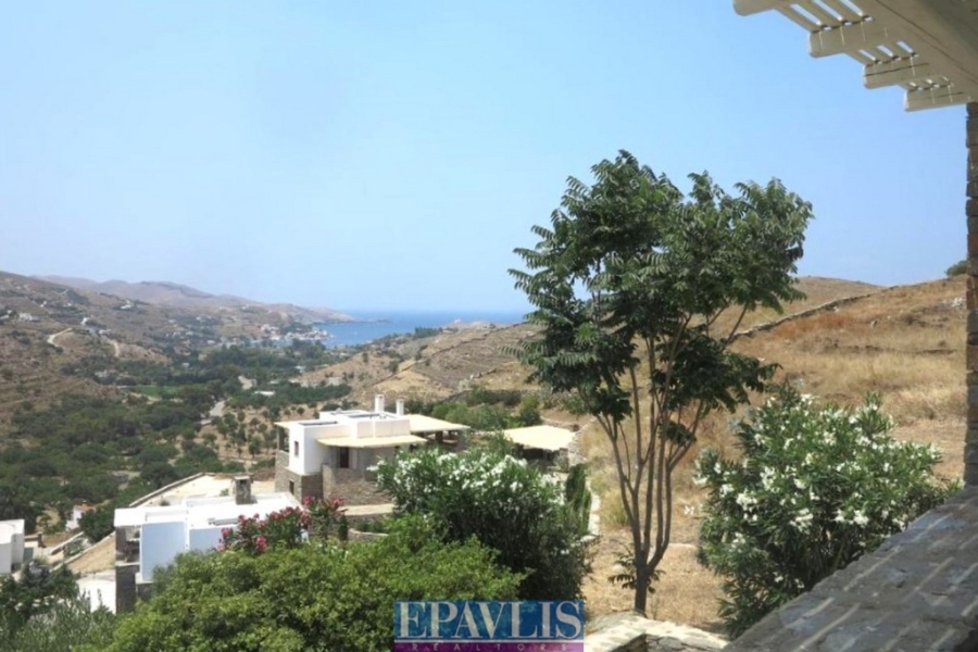 1769570, (Verkauf) Wohnung/Residenz Einzelhaus  || Cyclades/Kea-Tzia - 145 m², 440.000€