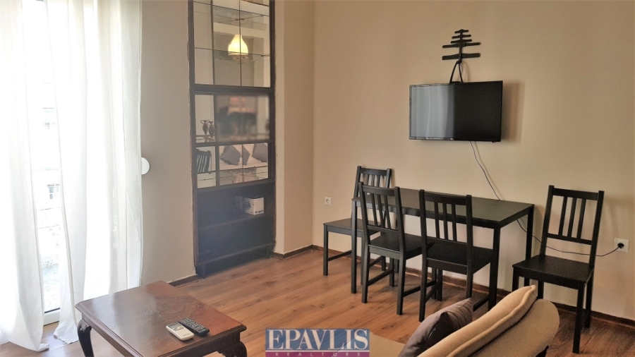 1777413, (For Sale) Residential Penthouse || Athens Center/Athens - 50 Sq.m, 65.000€